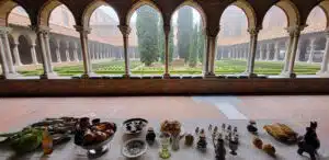 A table au Moyen Âge au couvent des Jacobins