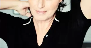 Sandrine Sarroche, Nouveau spectacle au théâtre des 3T le 27 novembre à 20h00